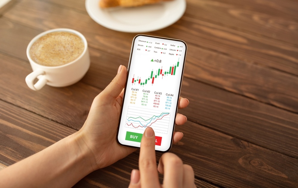 Can You Trade Forex as a Side Hustle? — Exploring the Opportunity, Risks, and How to Start Smart